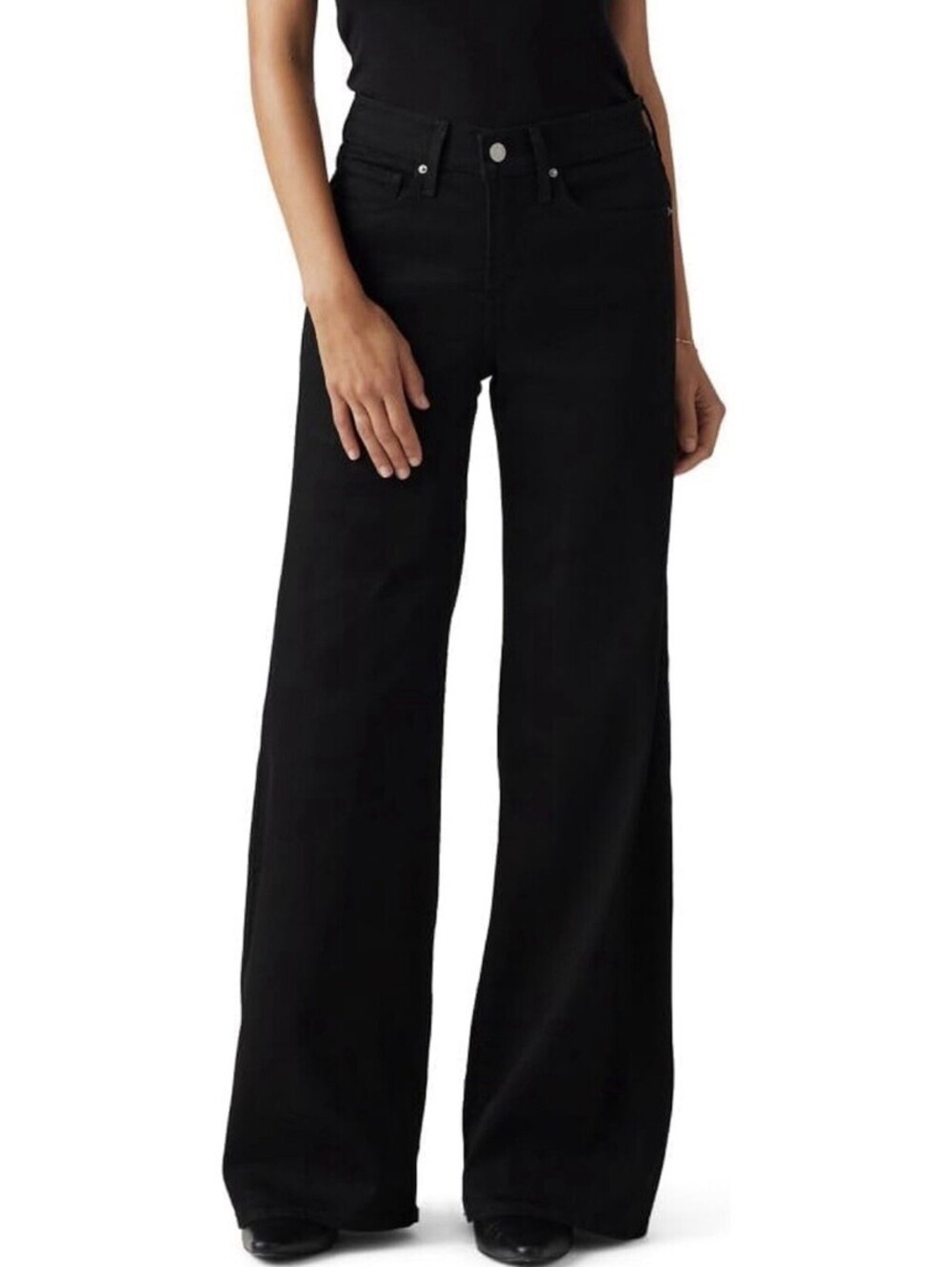 Levi's Women's 318 Shaping Wide-Leg Jeans Size 28x32 Soft Black
